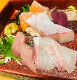 魚のじげん EKIZO神戸三宮店