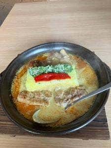 ウダーナ&シャーニカ