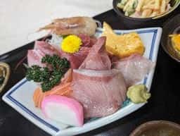 つるや&じゅんちゃん食堂