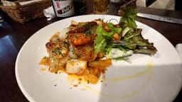 肉ヤキバル INASAL.SINUGBA