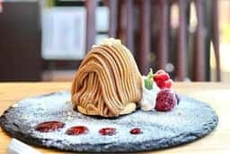 アイズカフェ 名古屋