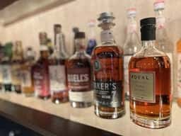 シャーロットボニー ステーキ&バーボンハウス