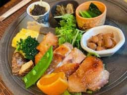 和食カフェ&バー Comfy