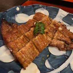 黒座暁樓