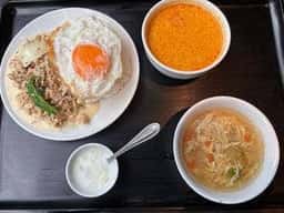 ロータスラウンジ