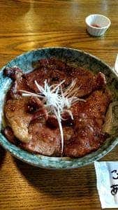 THE ぶたまろ