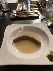 ま～に