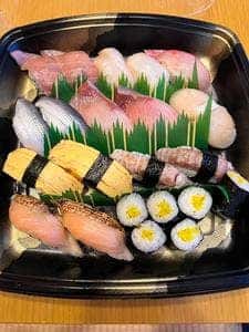 伊豆の回転寿司 花まる銀彩 伊豆高原店