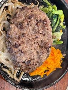 炭火焼肉と炉端 康
