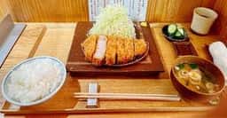 とんかつ とみた