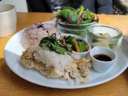 CAFE&BAR SQOL