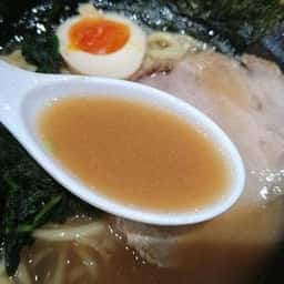 Neo家系らーめん 實家 本厚木店