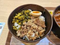 香茶 三井アウトレットパーク北陸小矢部店