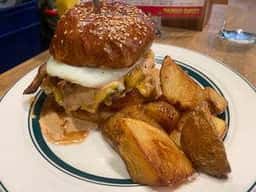 THUNDER BURGER