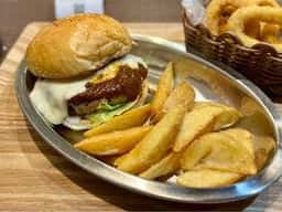 29LaB BURGER 近江町市場店