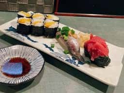 すし居酒屋 金ちゃん