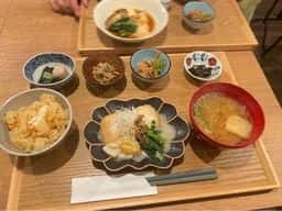 ごはんや囲
