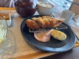 蔵+かつ 八郷店