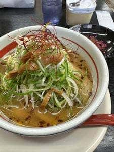 天然塩ラーメンしおはな屋