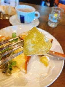 CAFE & RESTAURANT BRICK