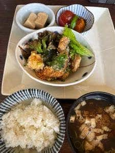 ふんわり茶房