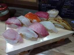 立ち寿司 富久佳 別館