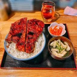 まがりそーす