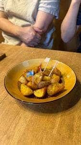 モトロク飲食店