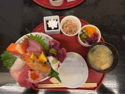 海鮮料理 ばくだん
