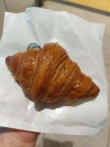 Curly's Croissant TOKYO BAKE STAND