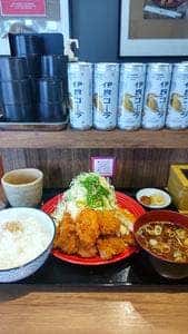 とりかつ たるたる 金いろ