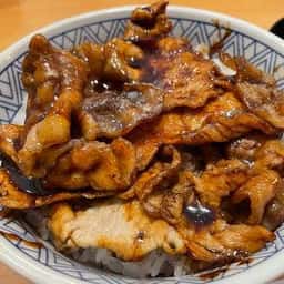 豚丼 まむろ
