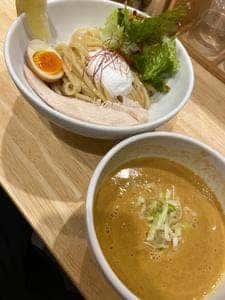 トクベツ。