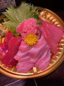 まぐろや黒銀 築地場外市場本店