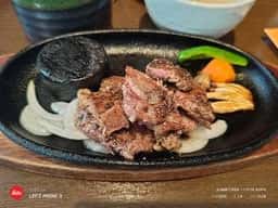 ヌーベル クアトロ