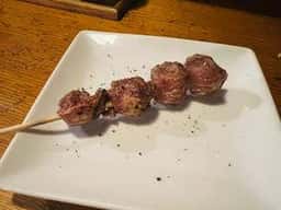 炭火やきとり炎座