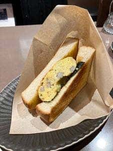 100年生活カフェ かたりば