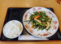 紅龍房