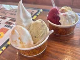 牛小屋のアイス