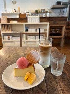 1 ROOM Coffee