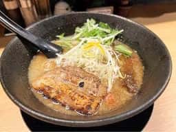 ラーメン 戸みら伊 横浜伊勢佐木町店