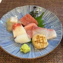 和居酒屋 与論