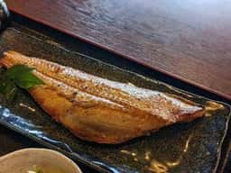 古民家 炭火焼干物定食 つくし
