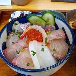 みなと食堂 ととと