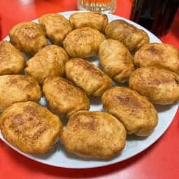 ギョウザの萬金