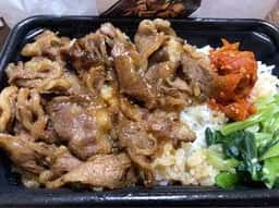 肉のヤマ牛 原木中山店