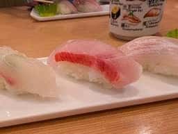 回転ずし 鮨八