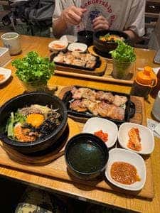 妻家房 有楽町店