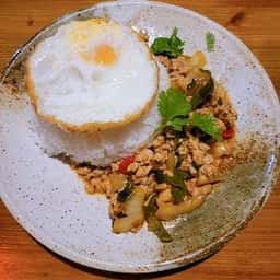 アジアン屋台酒場 チャオパリバール