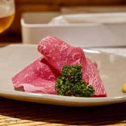 生肉とホルモン焼き スタミナ料理のお店 七賀瀬 桜丘本店